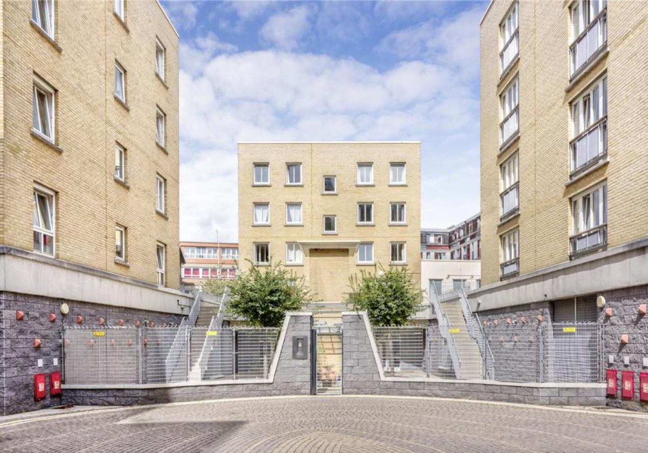 1 Bed Flat, Coke Street, E1, N1 7GU