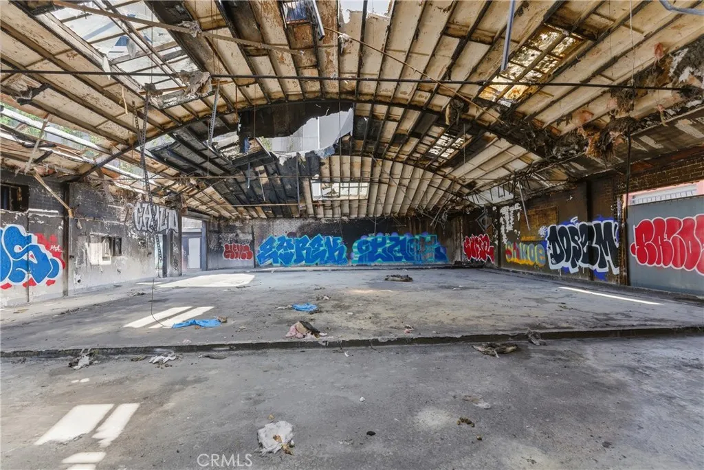 Additional image 13 of 2124 Violet St, Los Angeles, CA 90021