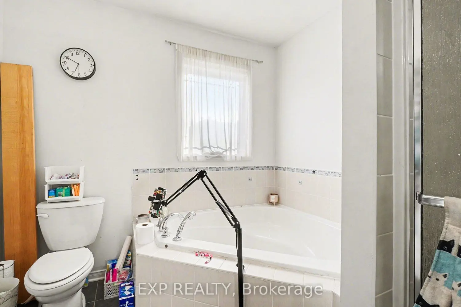 Additional image 13 of 735 Regiment Avenue