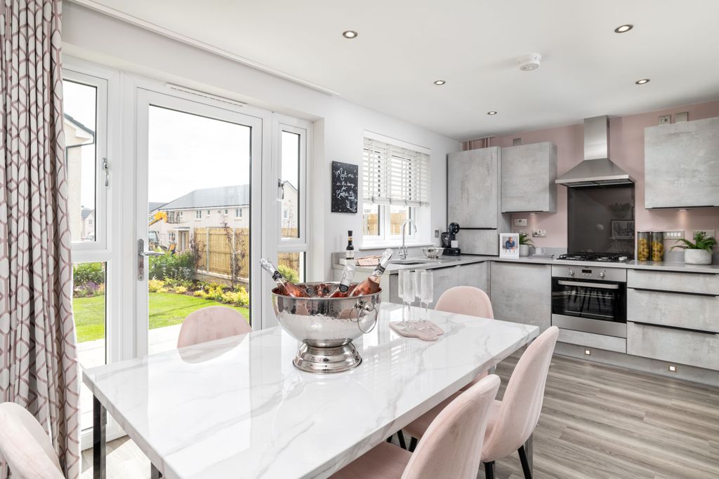 Additional image 2 of 3 bed detached house for sale"Craigend" at Carmuirs Drive, Holytown, Motherwell ML1