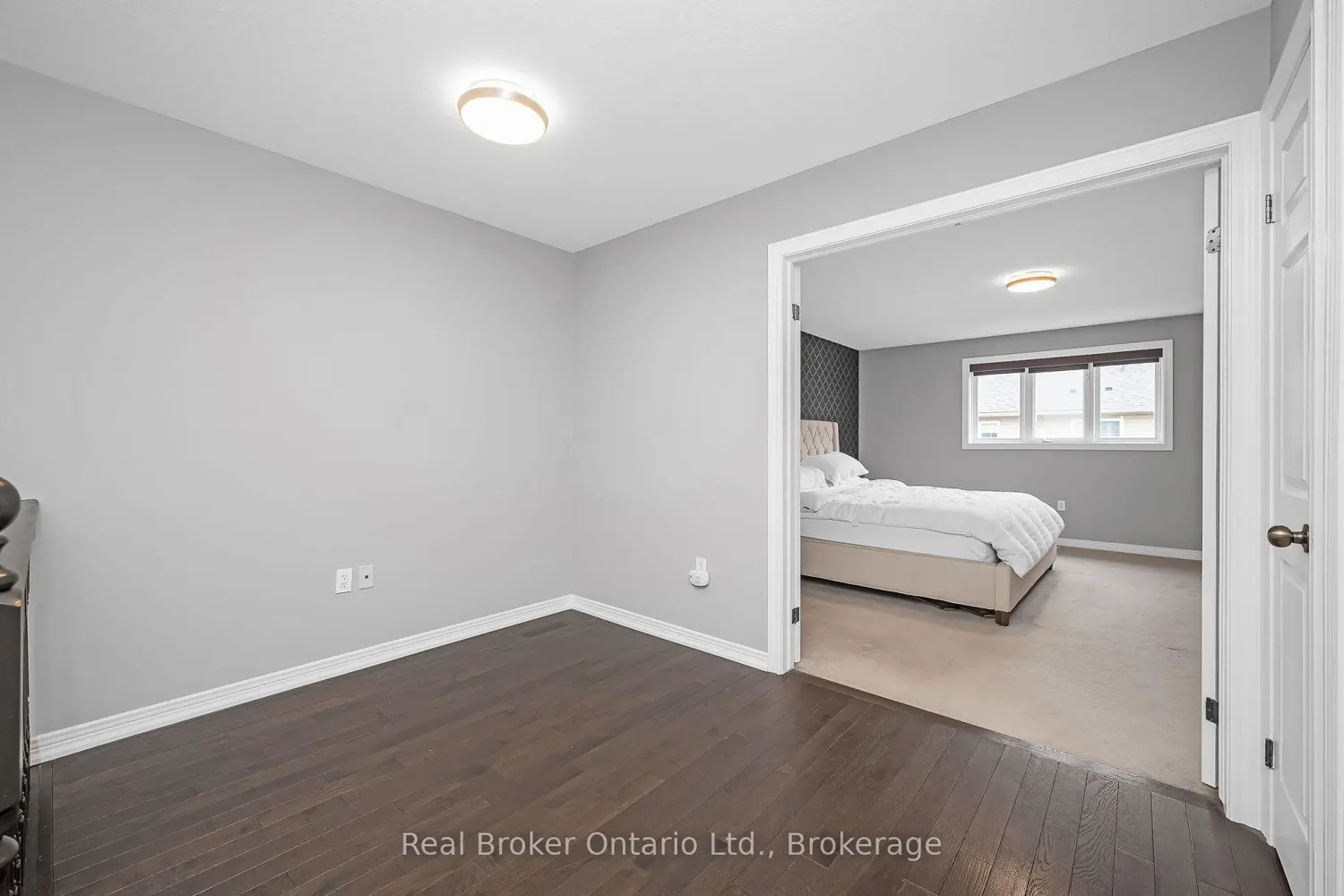 Additional image 10 of 23 Bellflower Boulevard