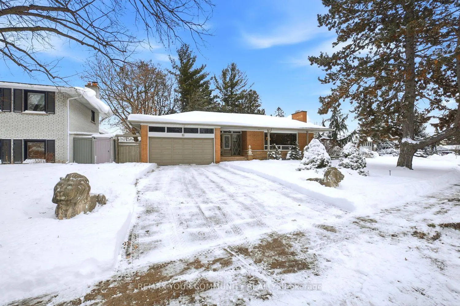 11 Grovetree Road