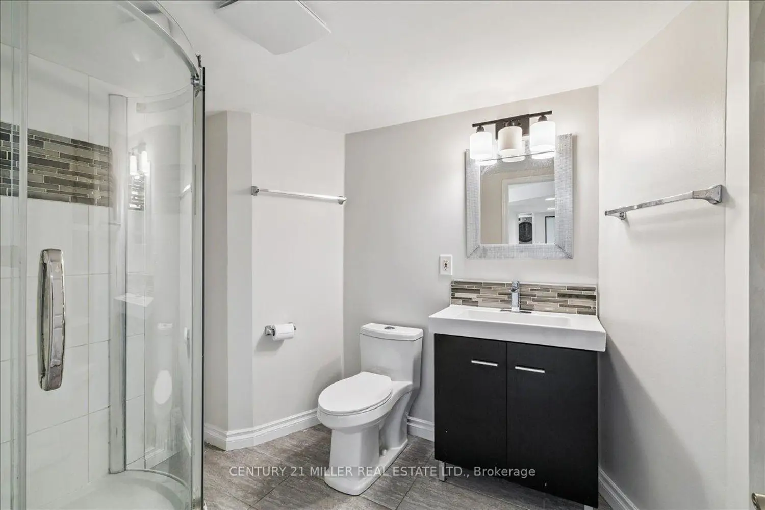 Additional image 16 of 59 Longwood Road