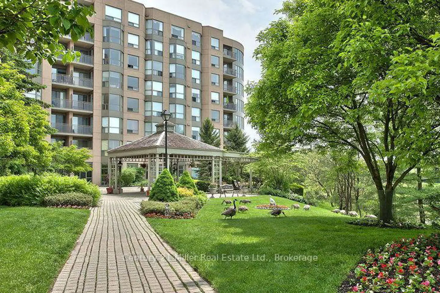 Additional image 20 of 2511 Lakeshore Road 319