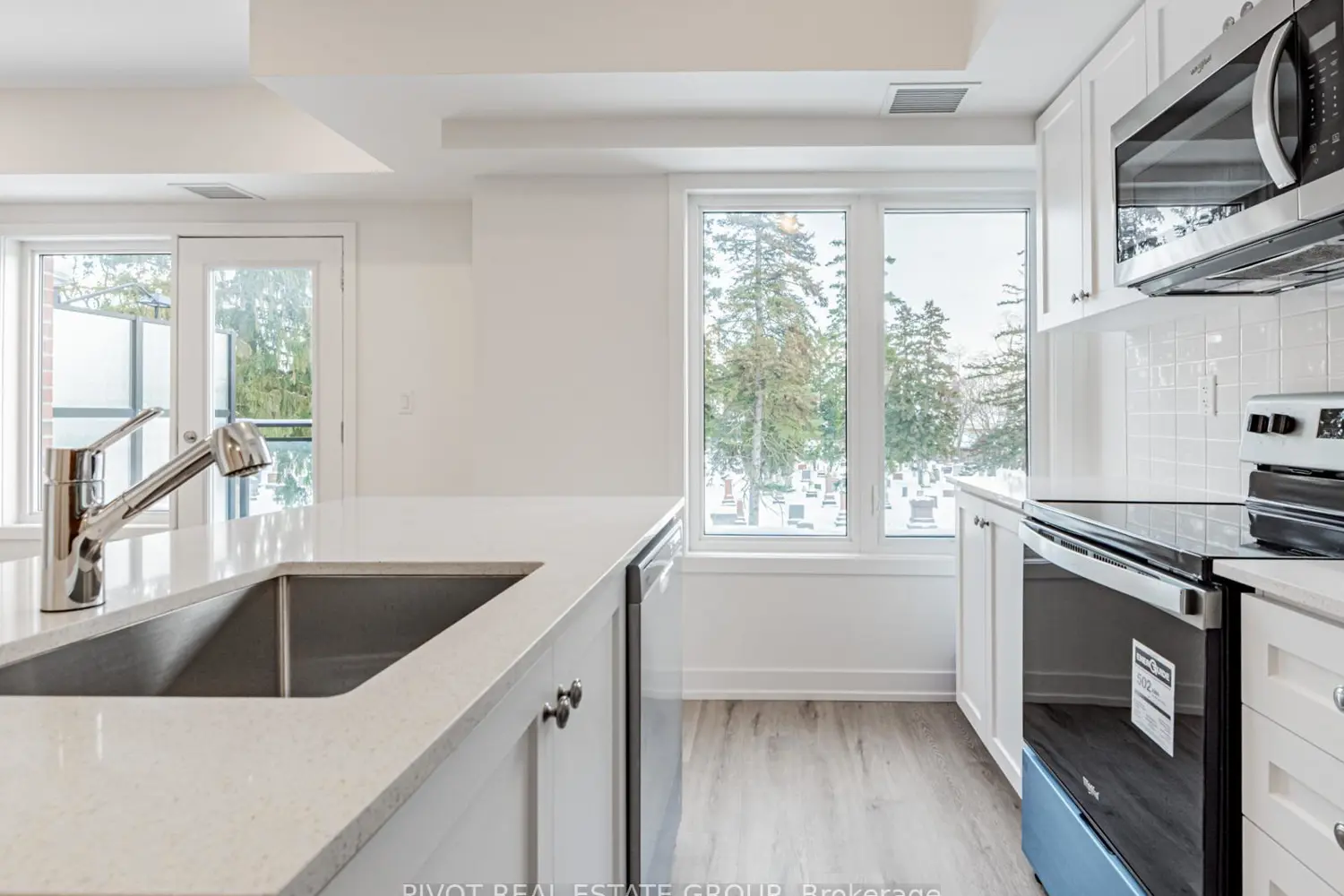 60 Elizabeth Street 3302 photo 4