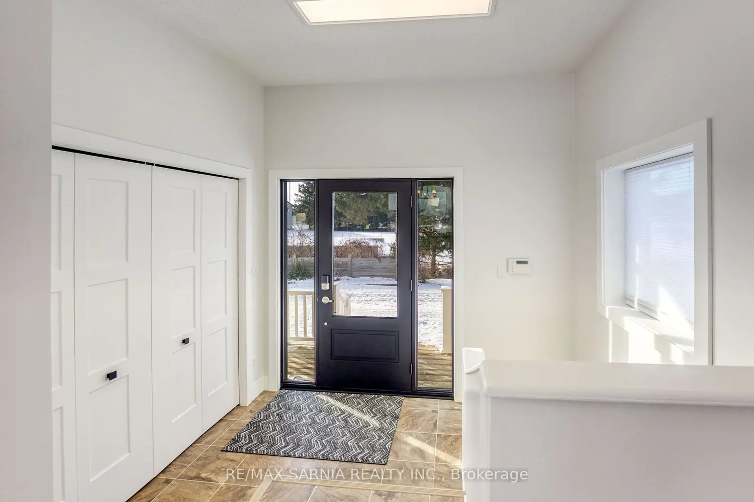 Additional image 6 of 4083 London Line