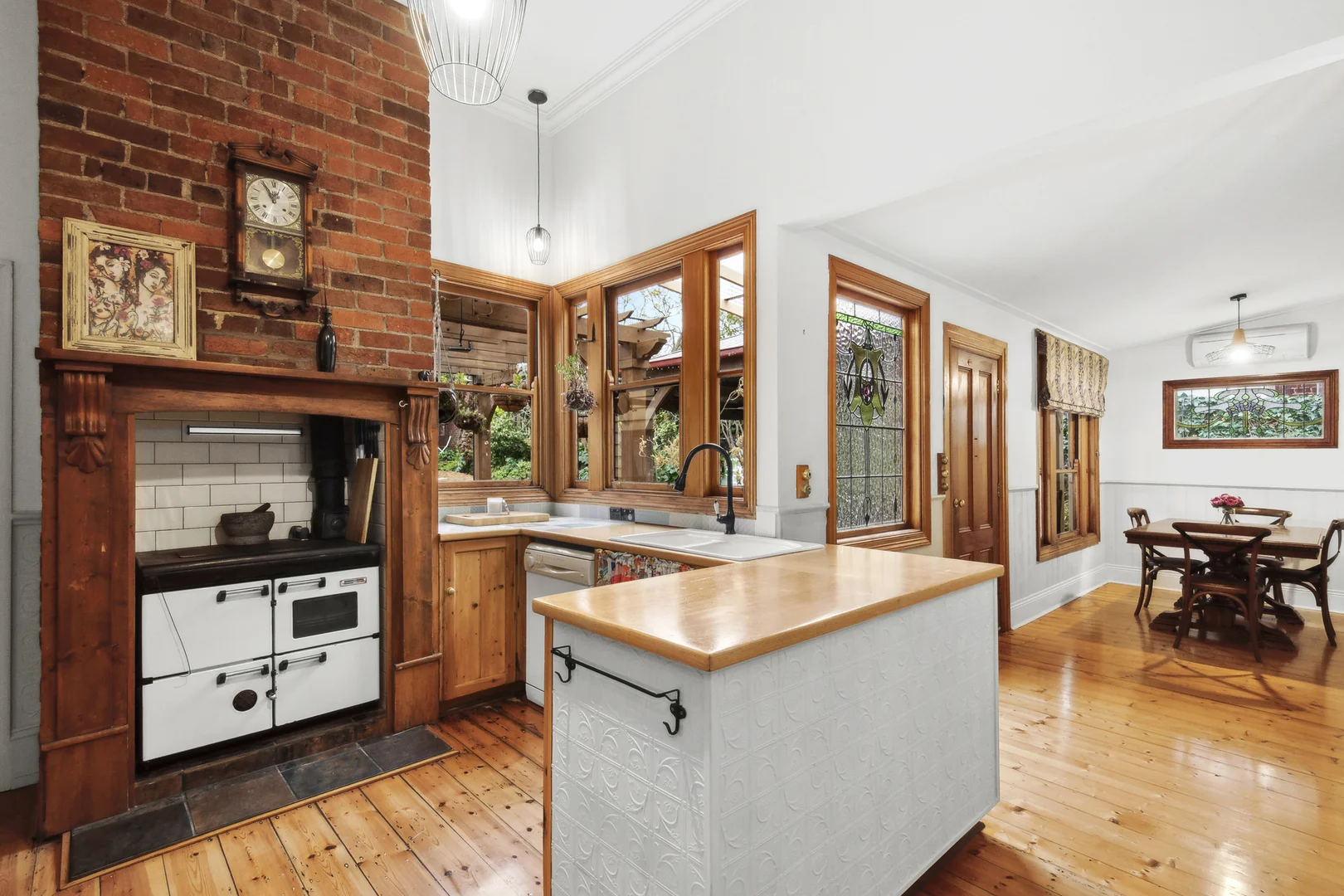 Additional image 3 of 294 Latrobe Terrace, Newtown VIC 3220