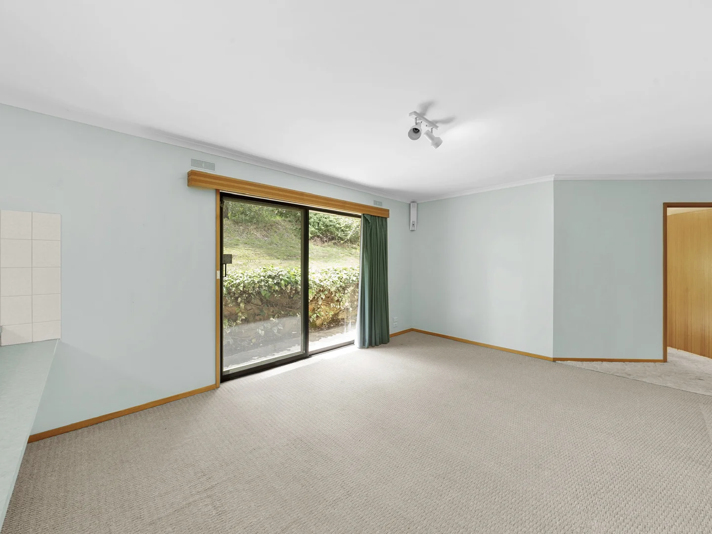 Additional image 10 of 50 Halls Road, Myrtleford VIC 3737