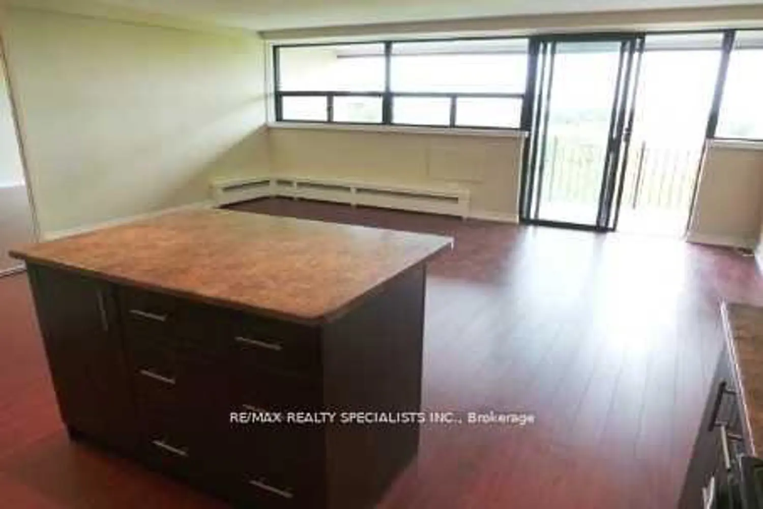 Additional image 5 of 188 Mill Street 413