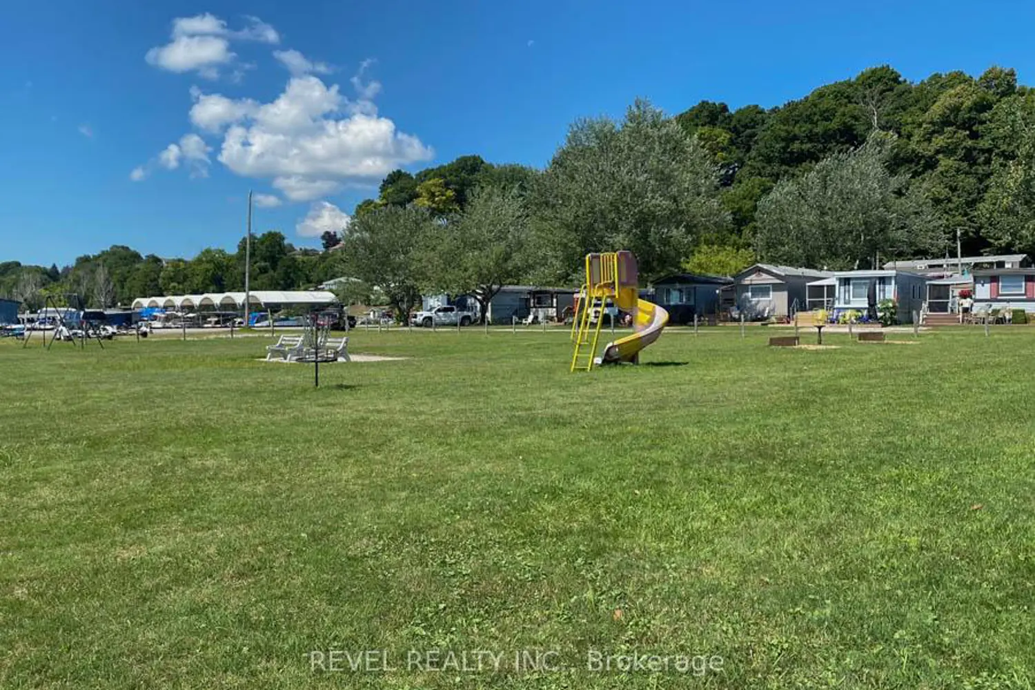 Additional image 16 of 70 Bluewater Avenue 12