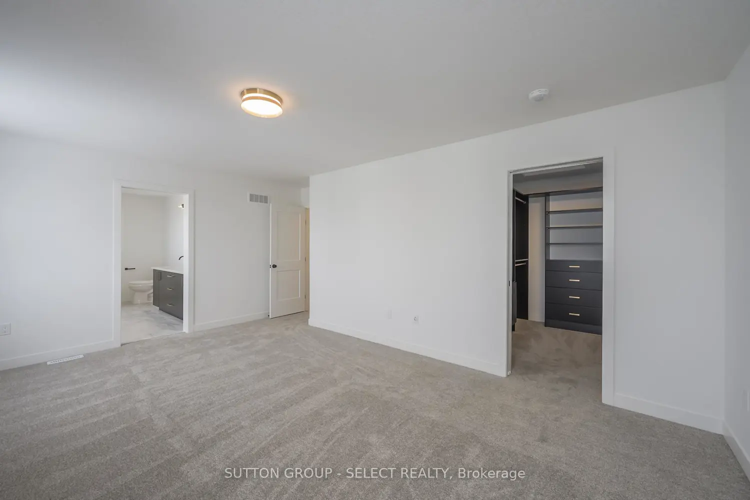 Additional image 10 of 1898 Fountain Grass Drive