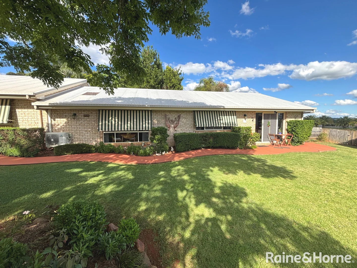 Additional image 2 of 42 Windsor Circle, Kingaroy QLD 4610