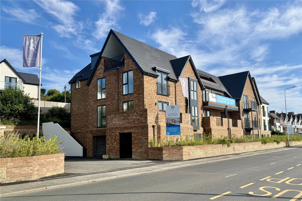 Additional image 13 of 3 bed flat for saleCautley House, Seabrook Road, Hythe, Kent CT21