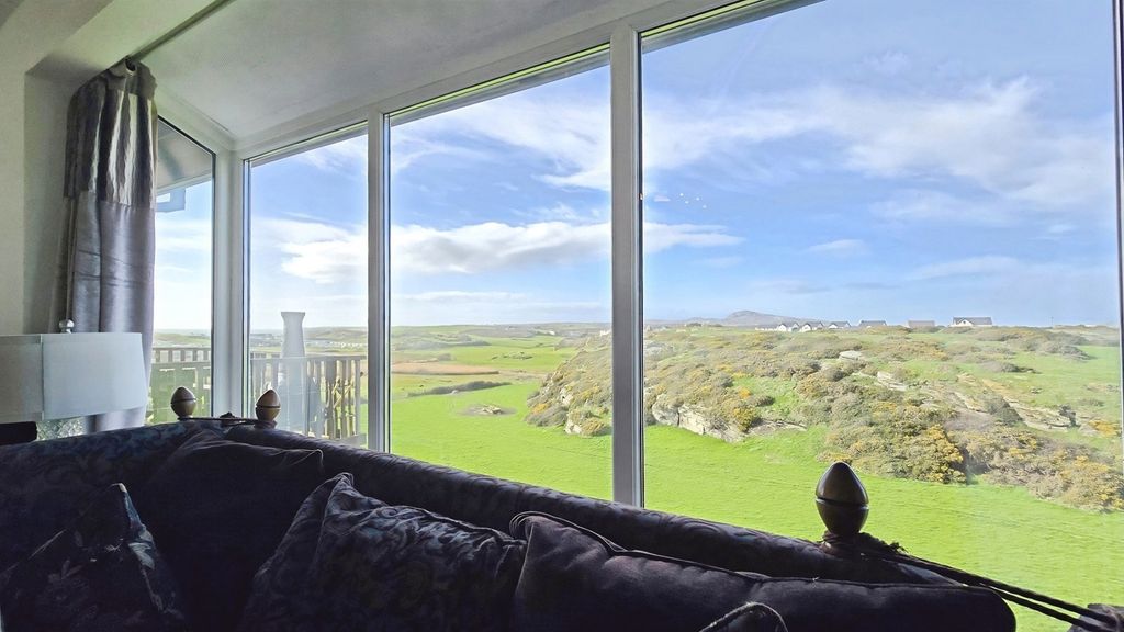 Additional image 9 of 5 bed detached house for salePenrallt Road, Trearddur Bay, Holyhead, Isle Of Anglesey LL65