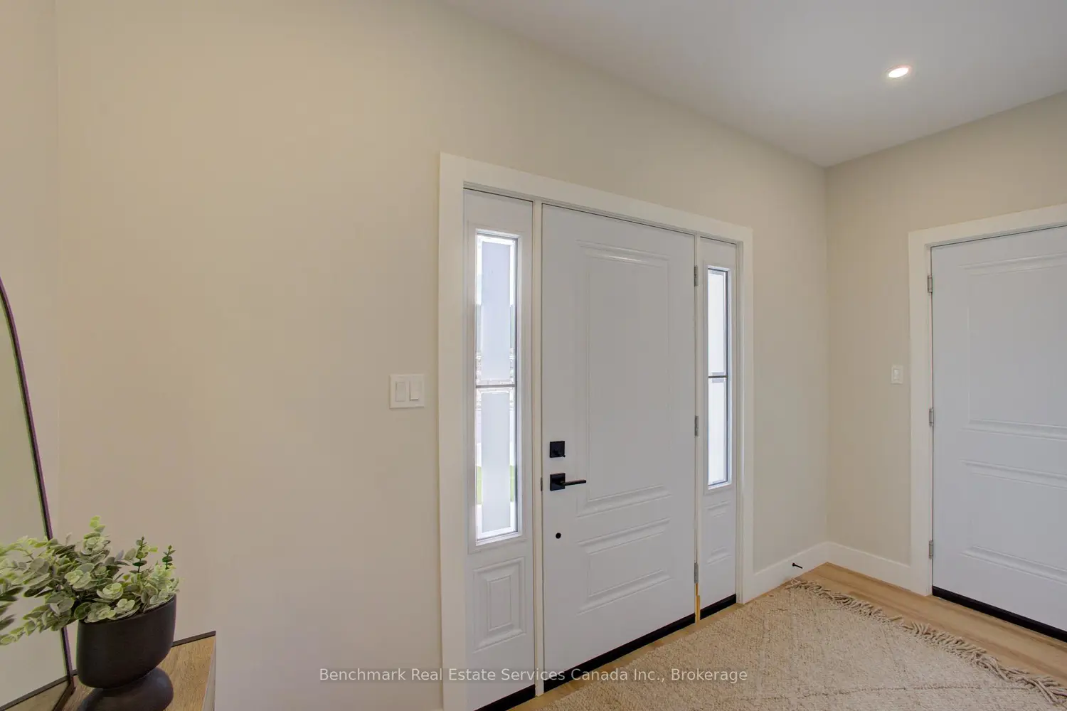 Additional image 2 of 1182 Queen Street 54