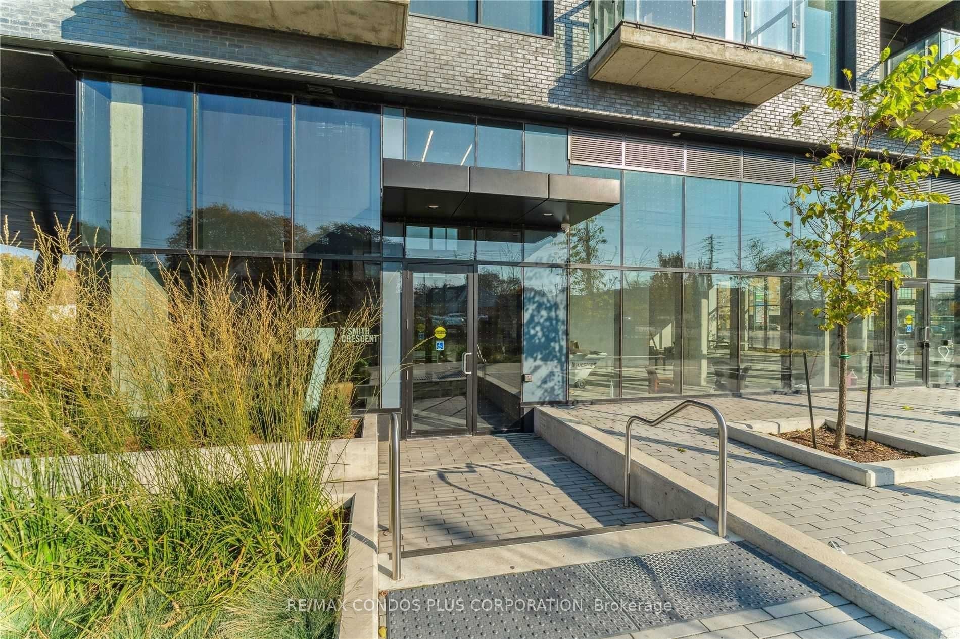 Additional image 2 of 619-7 Smith Crescent, Toronto, ON, M8Z 0G3