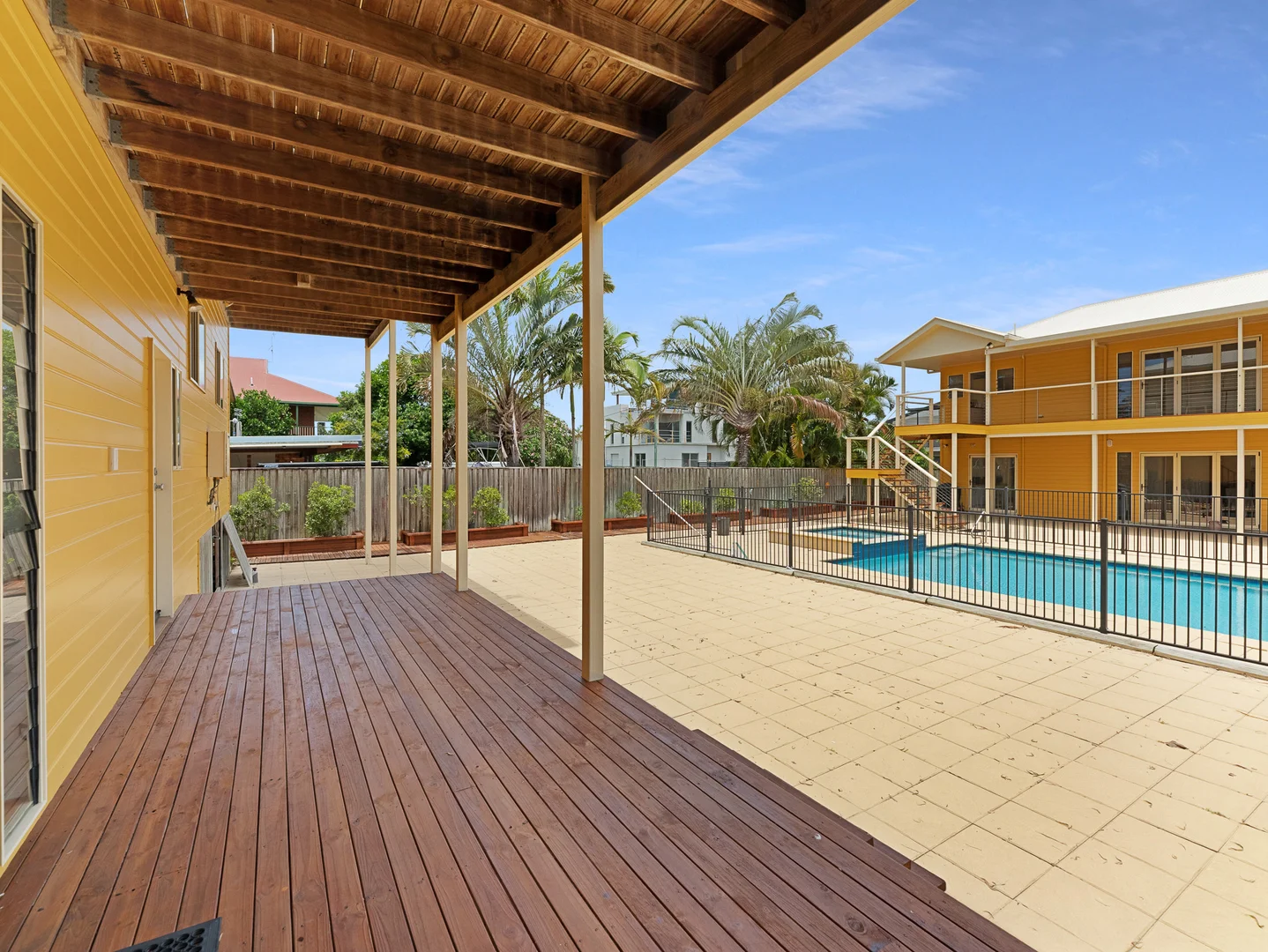 Additional image 22 of 506 Esplanade, Urangan QLD 4655