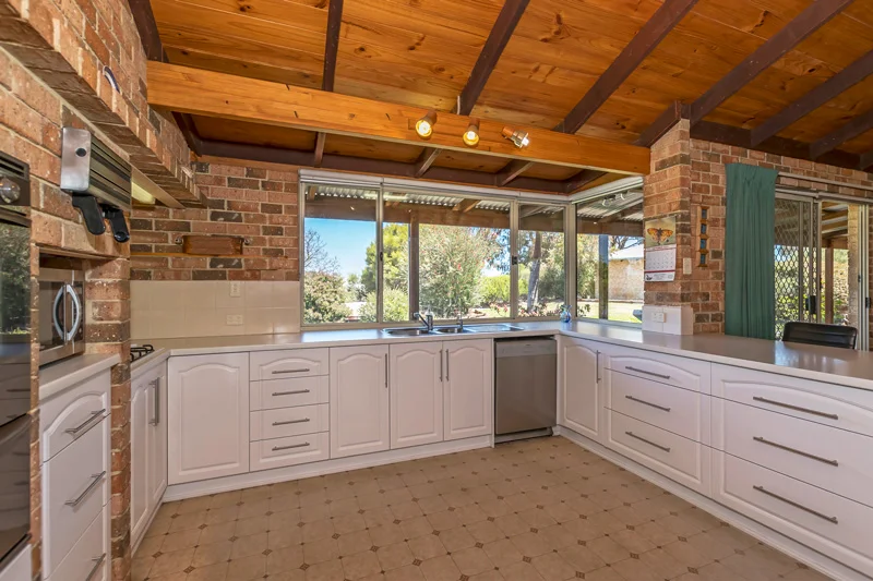 Additional image 8 of 541 Gossage Road, Oldbury WA 6121