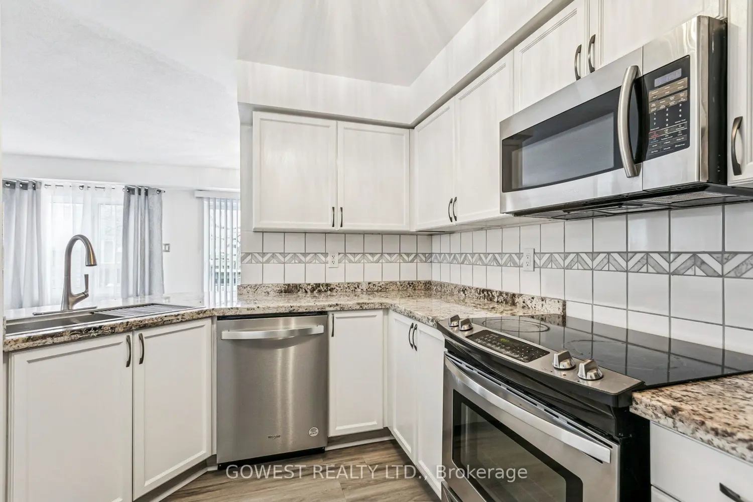 Additional image 12 of 3150 Erin Centre Boulevard 14