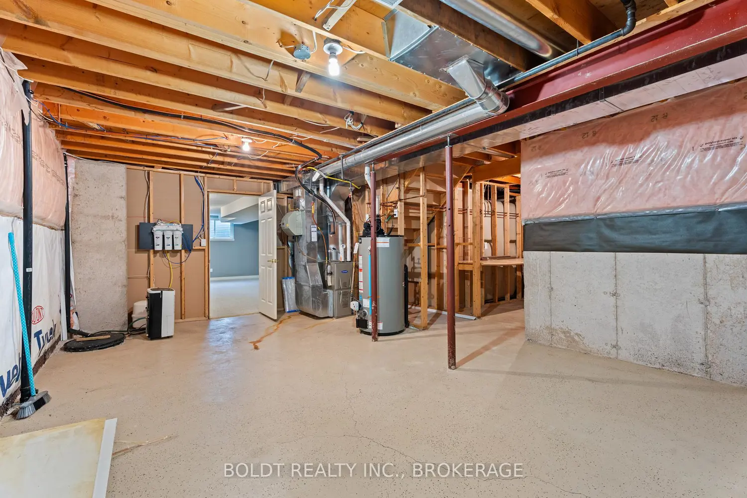 Additional image 13 of 8 Willowlanding Court