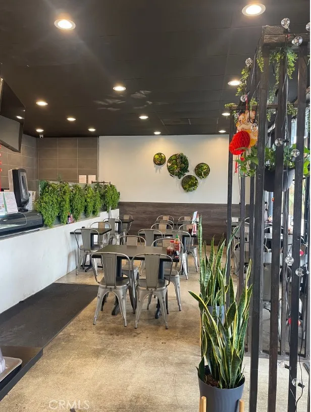 Additional image 15 of 2610 W Edinger Street Unit D, Santa Ana, CA 92704