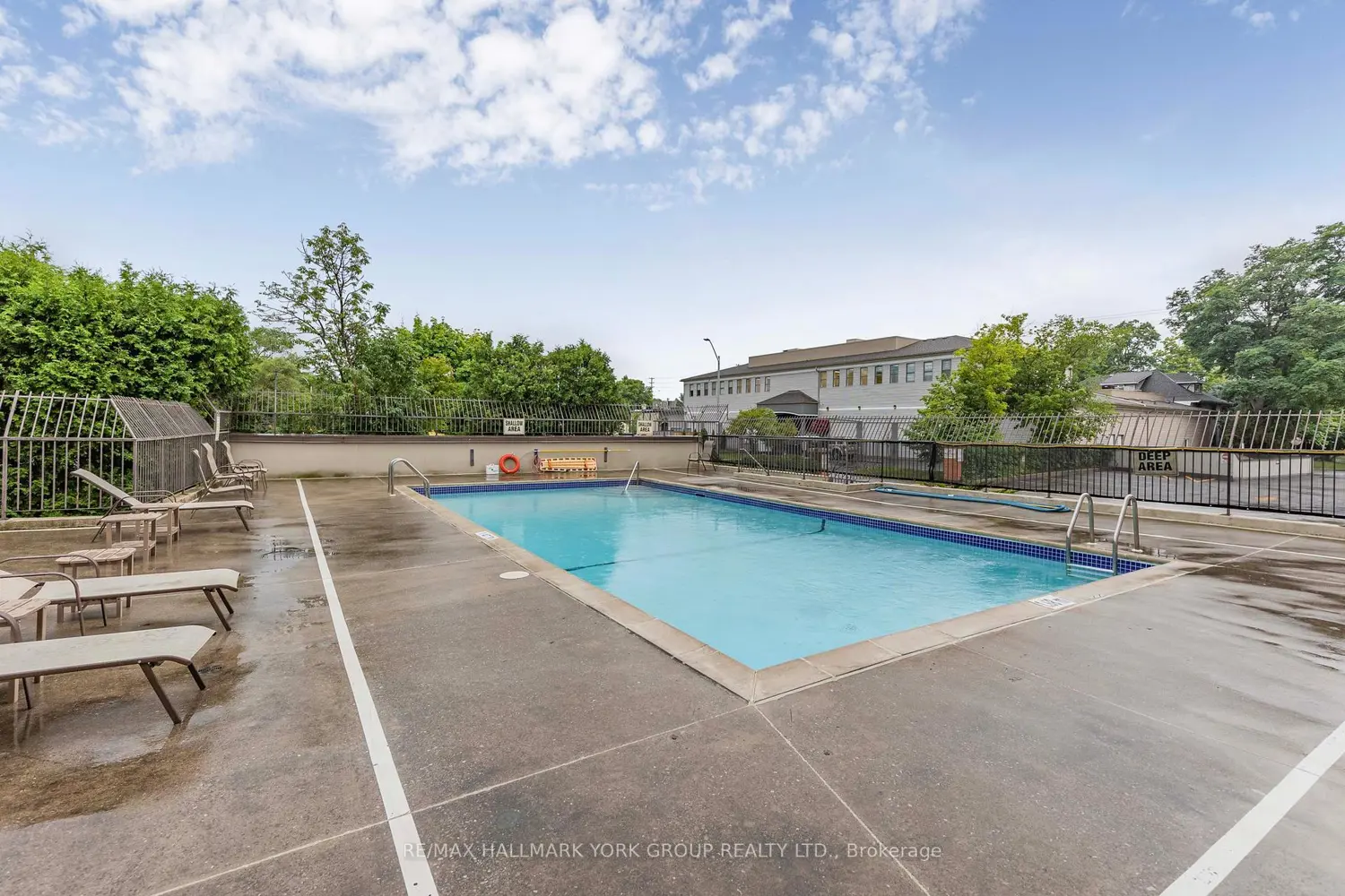 Additional image 18 of 7811 Yonge Street 1007