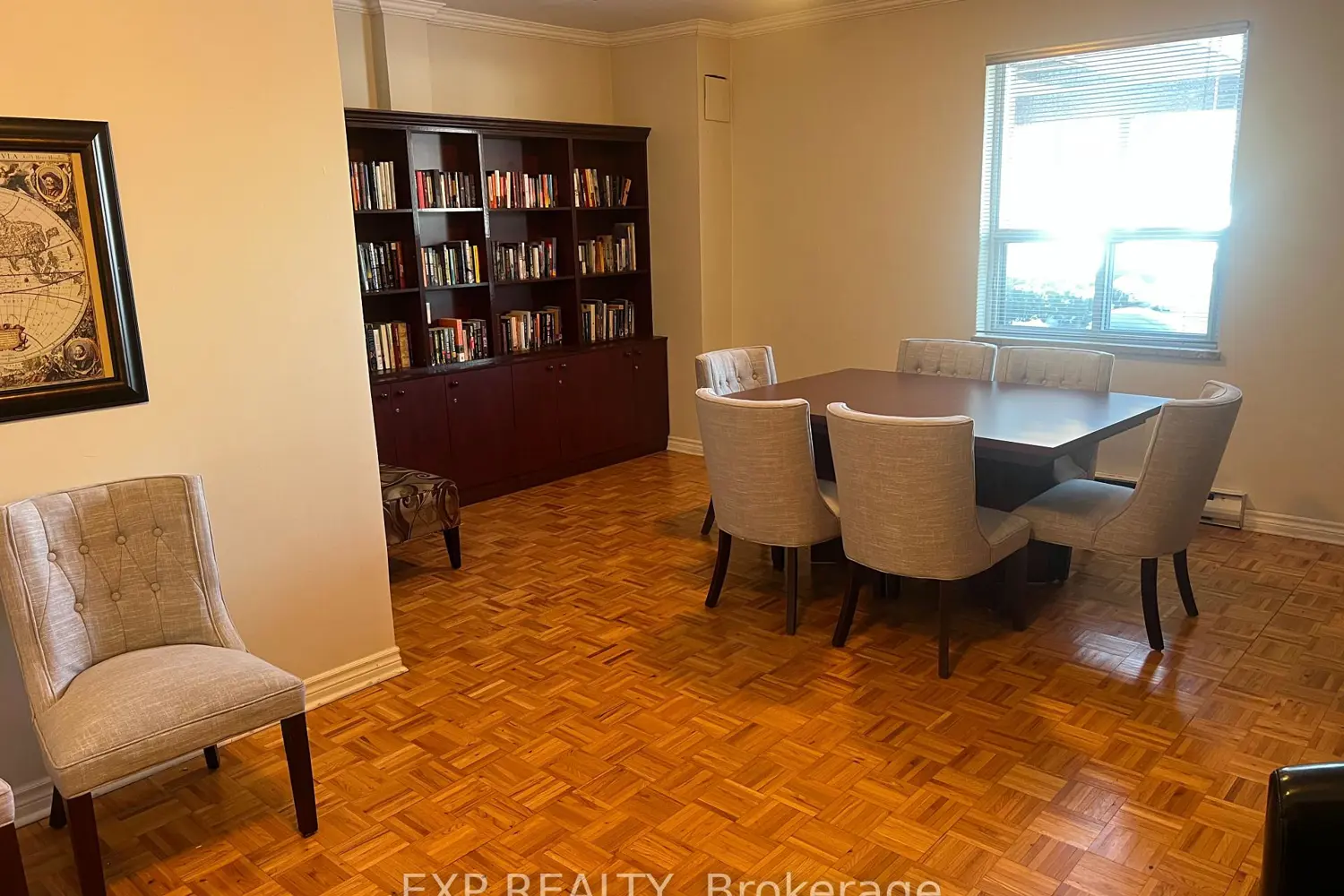 Additional image 17 of 1660 Bloor Street 208