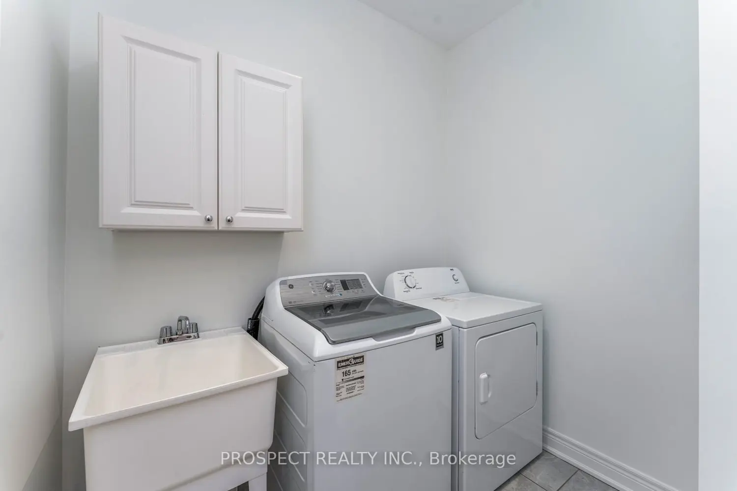 Additional image 8 of 15 Lyle Way