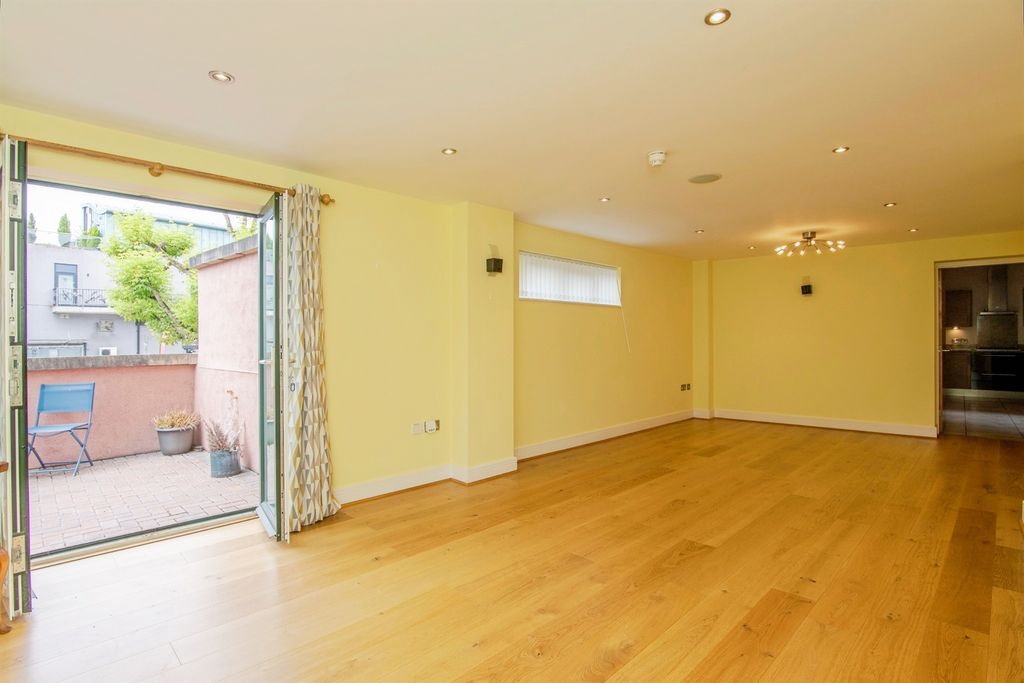 Additional image 6 of 2 bed flat for saleBridge Street, Hereford HR4