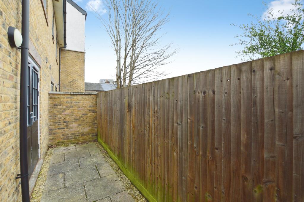 Additional image 5 of Henley House, St Albans, AL1