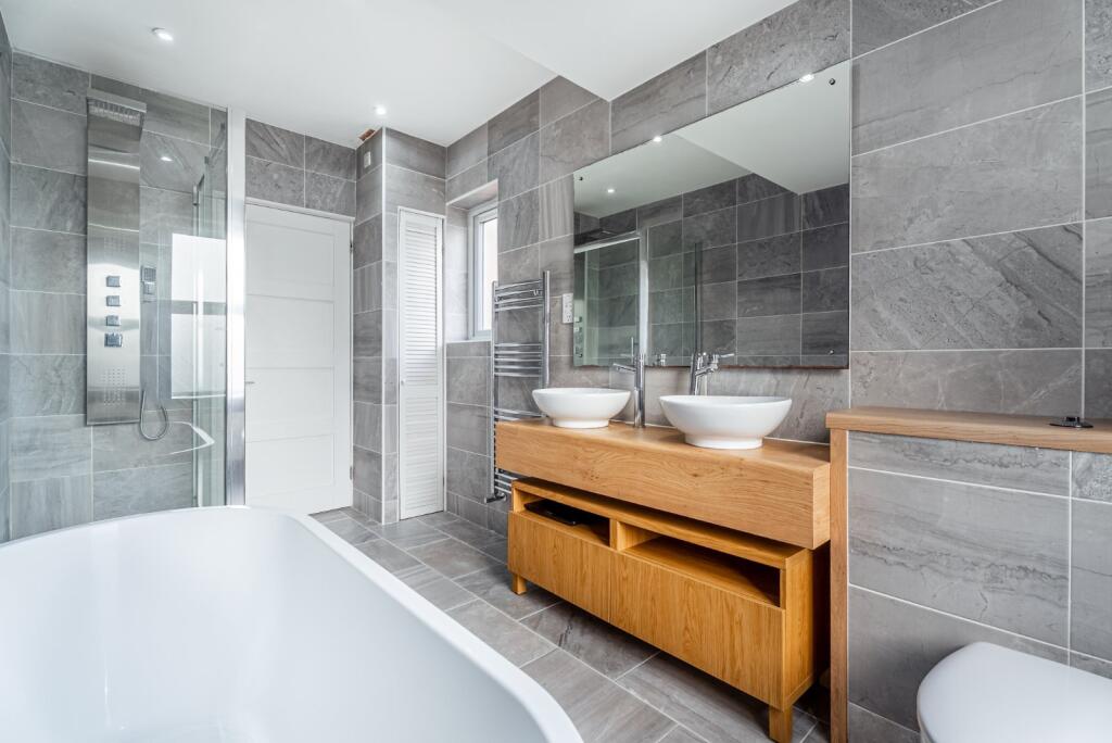 Additional image 13 of Castle Road, St. Albans, Hertfordshire, AL1