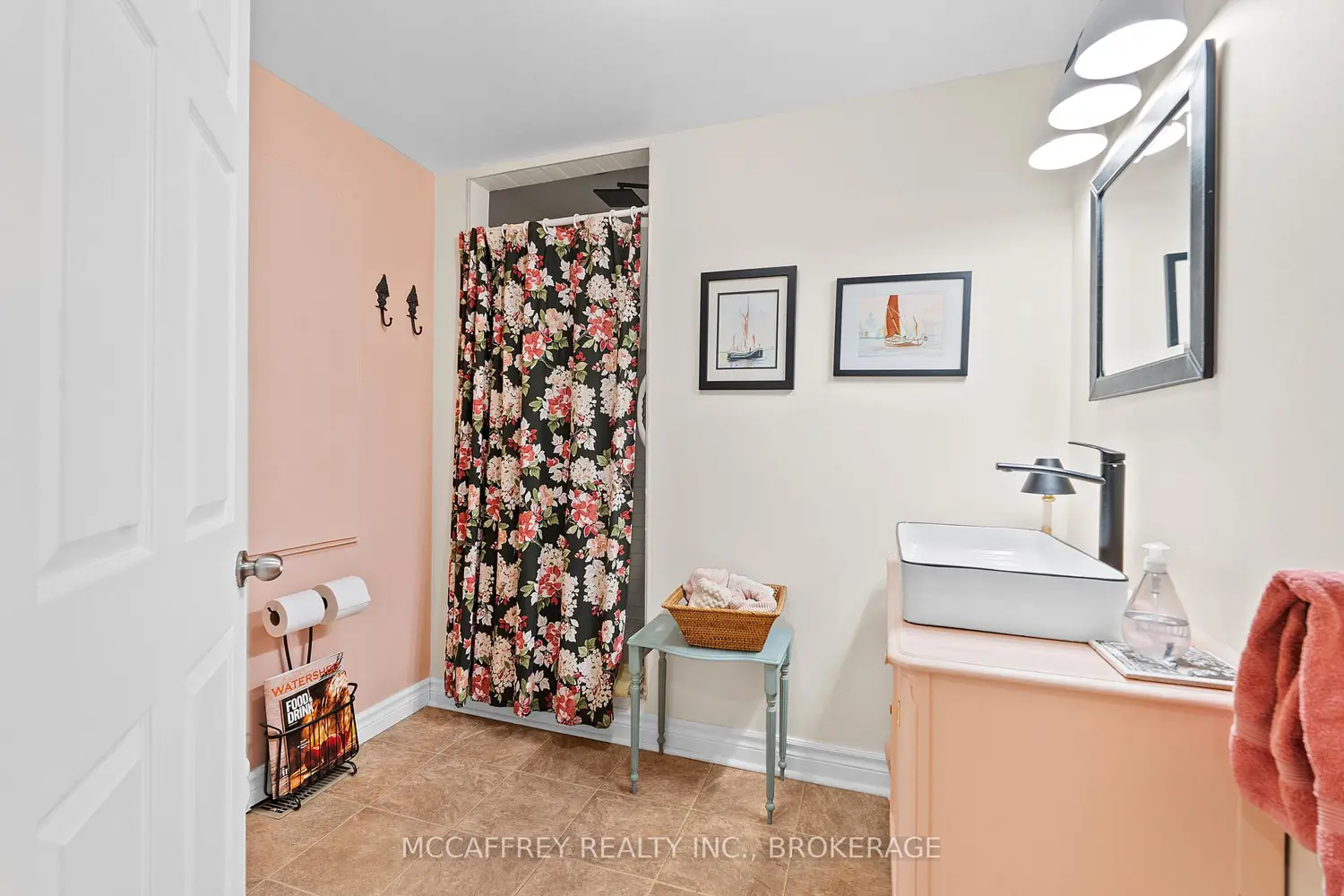 Additional image 8 of 1549 Doyle Road