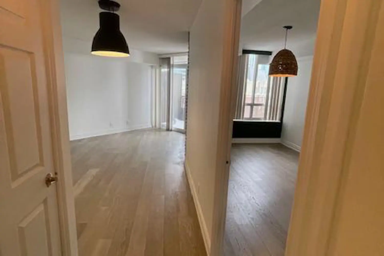 Additional image 11 of 78 Harrison Garden Boulevard 1001