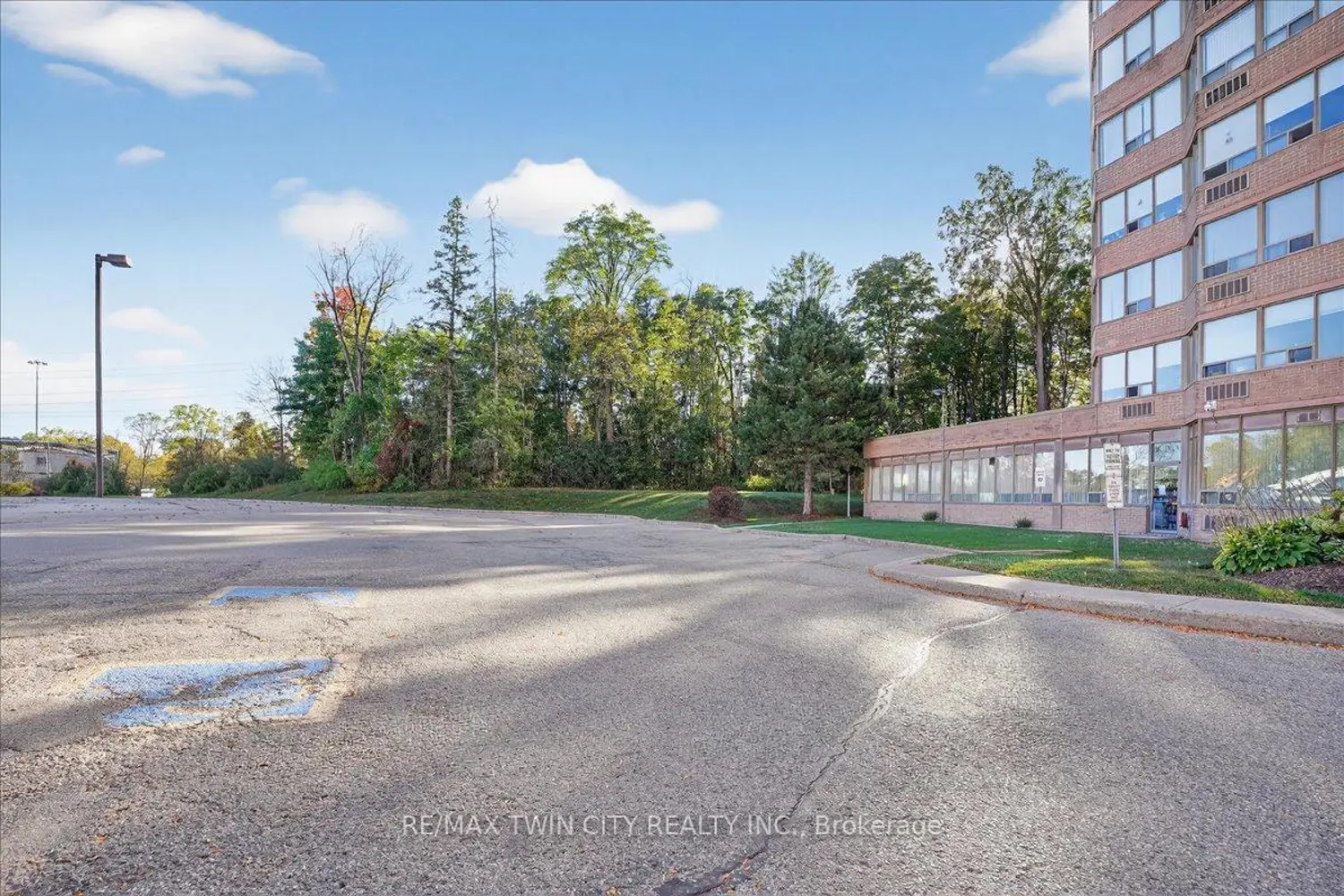 Additional image 20 of 3227 King Street 506