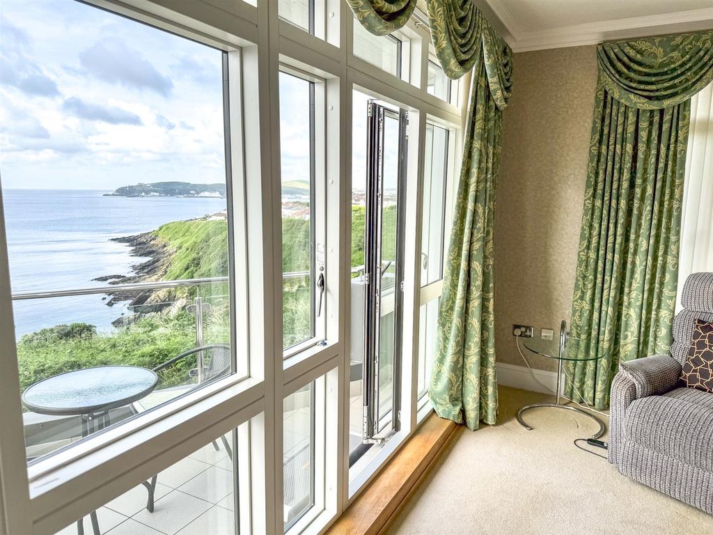 Additional image 12 of 2 bed flat for saleMajestic Apartments, King Edward Road, Onchan IM3