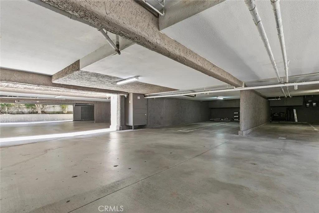 Additional image 33 of 4859 Coldwater Canyon Ave Unit 12, Sherman Oaks, CA 91423