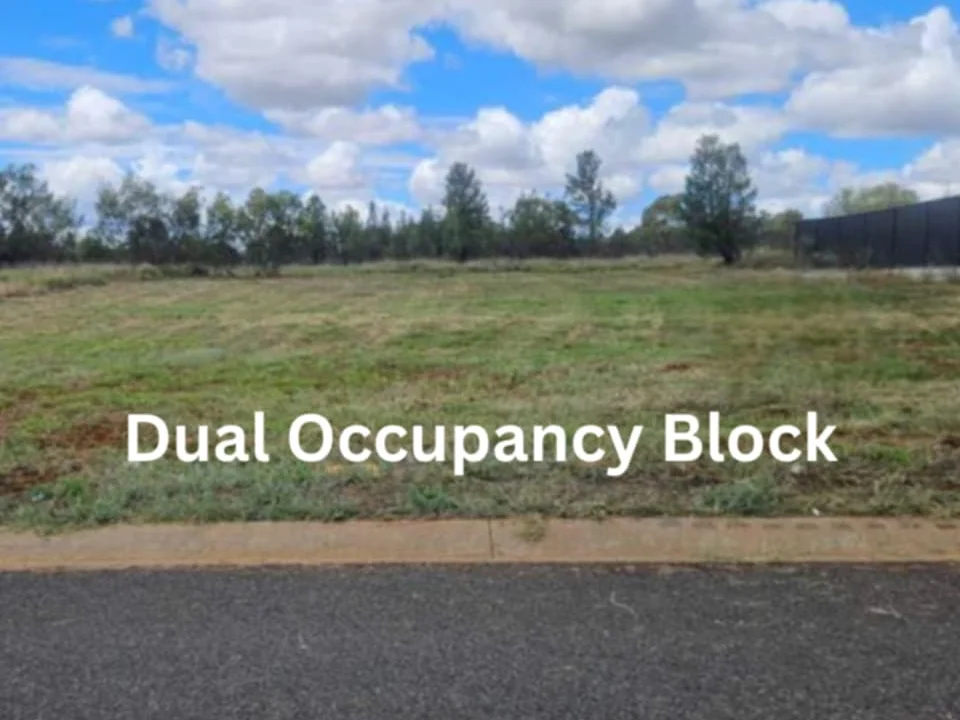 40 Vaucluse Place, Parkes NSW 2870