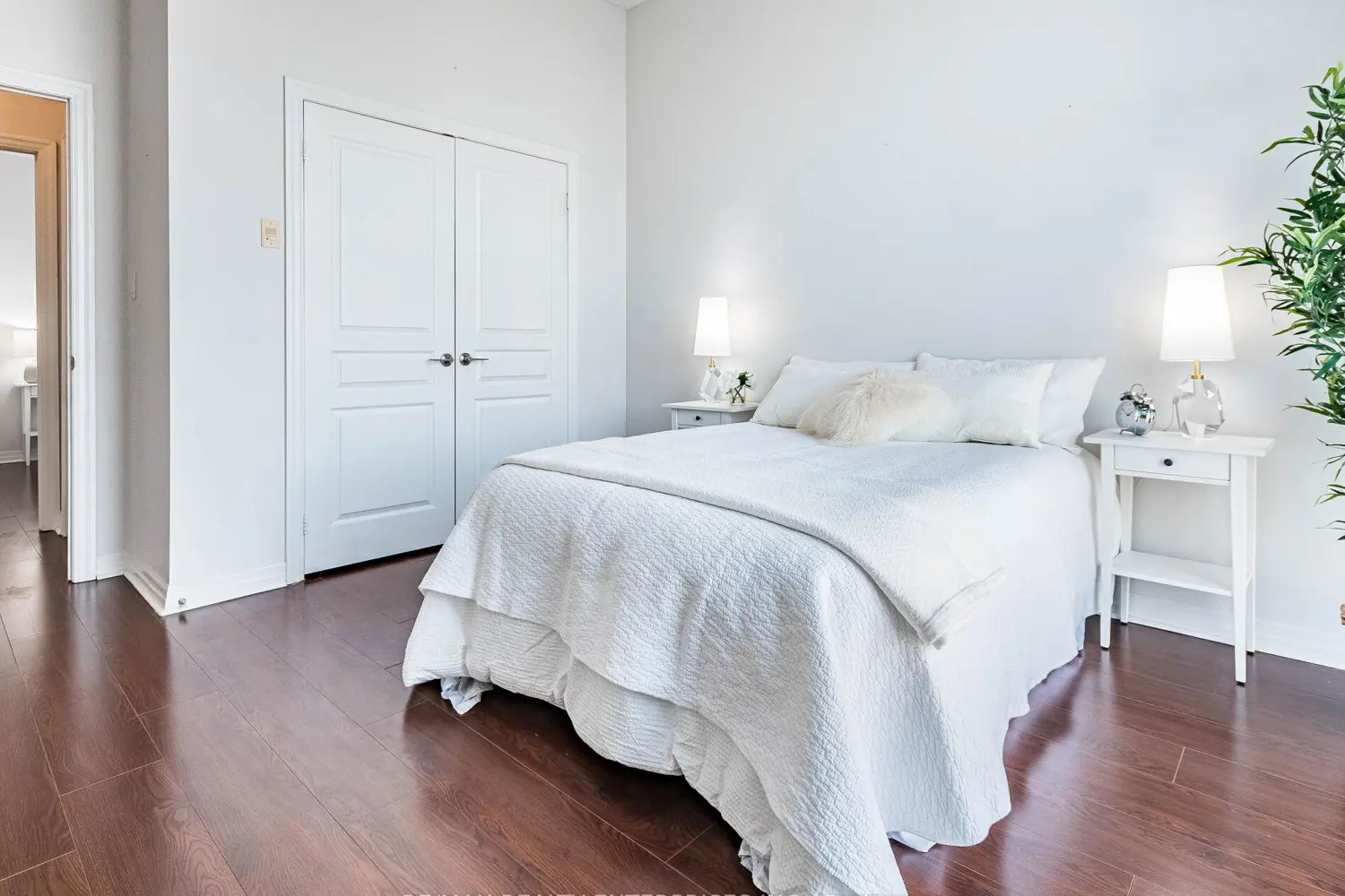 Additional image 12 of 70 Port Street 605