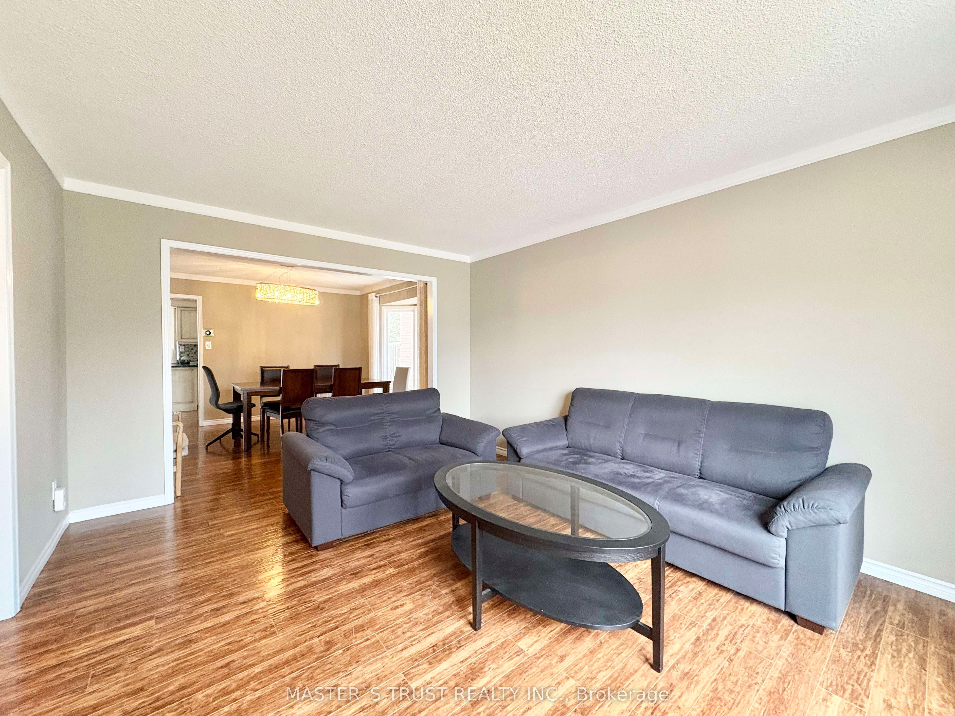 Additional image 3 of 138 Huntingwood Avenue, Hamilton, ON, L9H 6X7