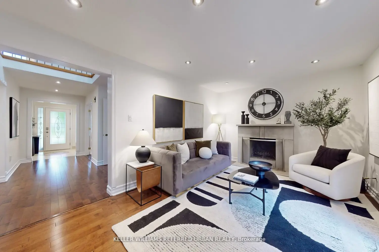 Additional image 3 of 158 Walton Drive