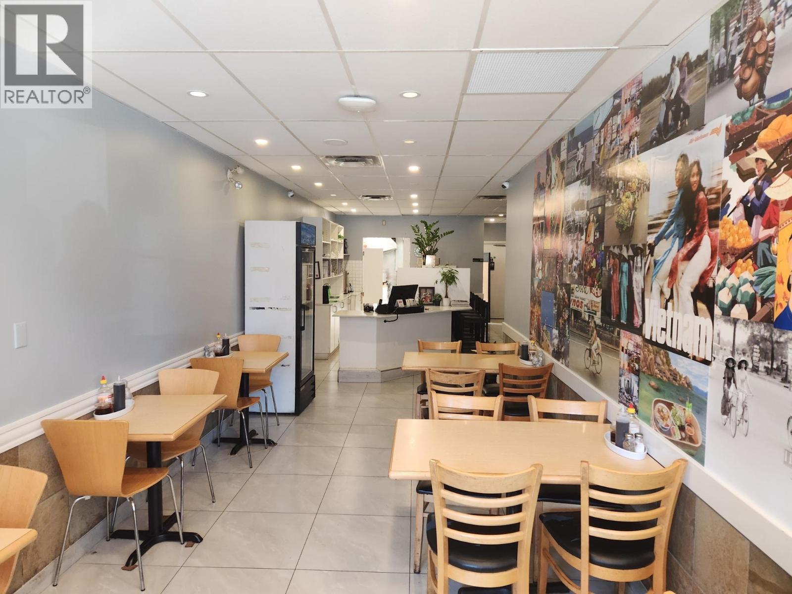 Additional image 2 of 1643 Lonsdale Avenue, North Vancouver, BC, V7M2J5