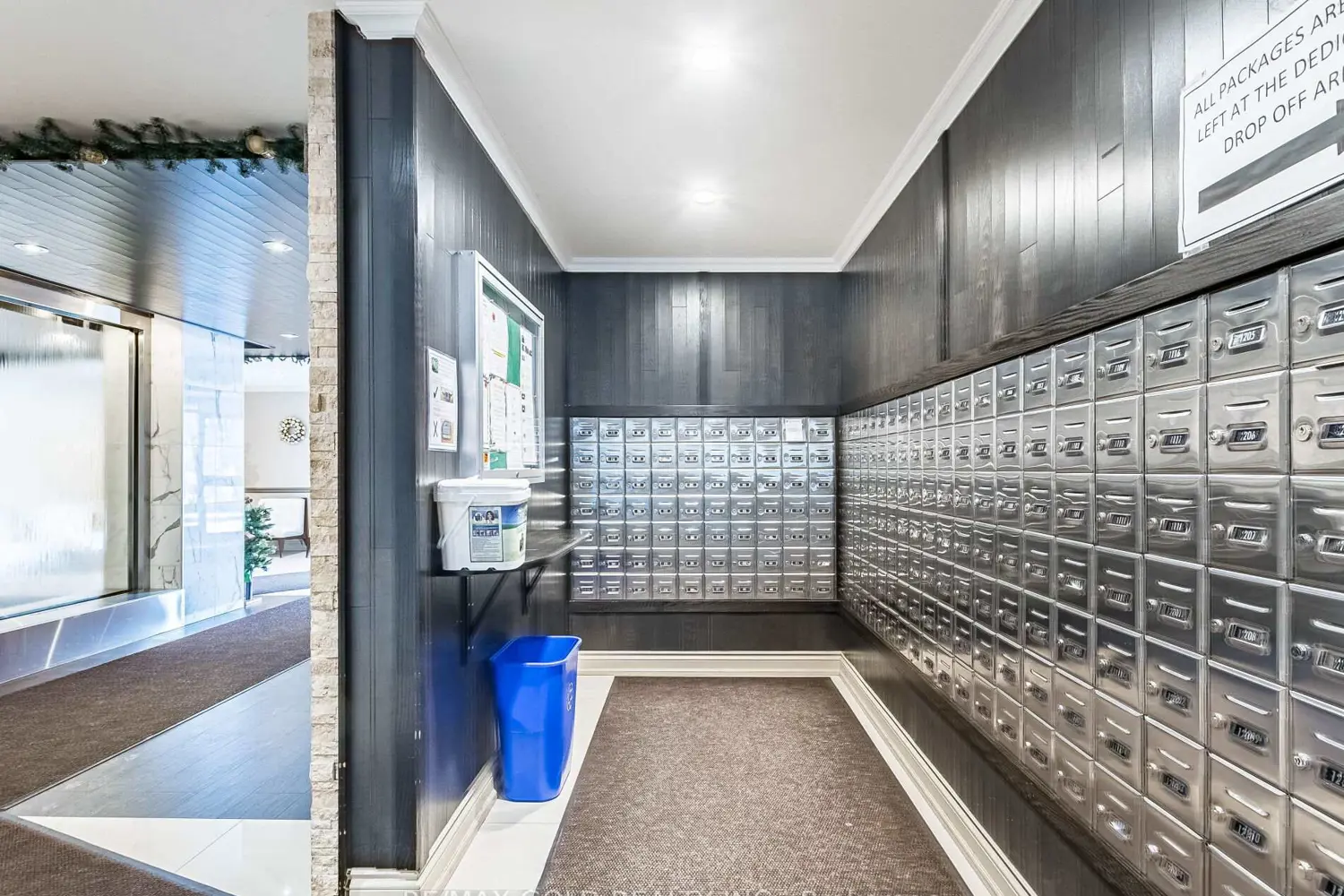 Additional image 3 of 1485 Lakeshore Road 416