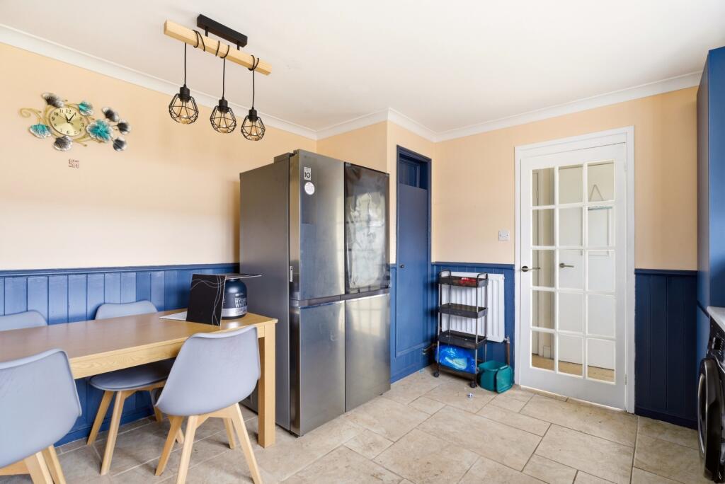 Additional image 4 of Kitchener Close, St. Albans, Hertfordshire, AL1