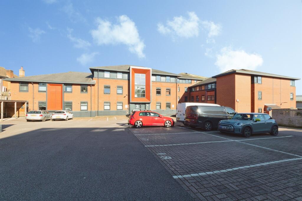 Additional image 3 of Wagon Lane, Birmingham