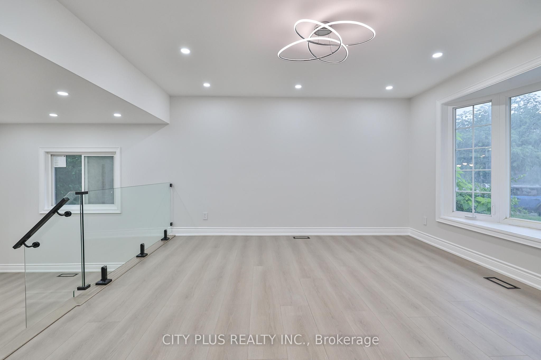 Additional image 4 of 23 Reiber Crescent, Toronto, ON, M2H 1C3