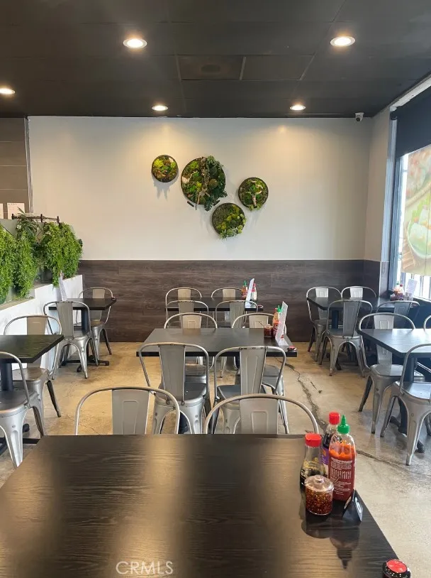 Additional image 11 of 2610 W Edinger Street Unit D, Santa Ana, CA 92704