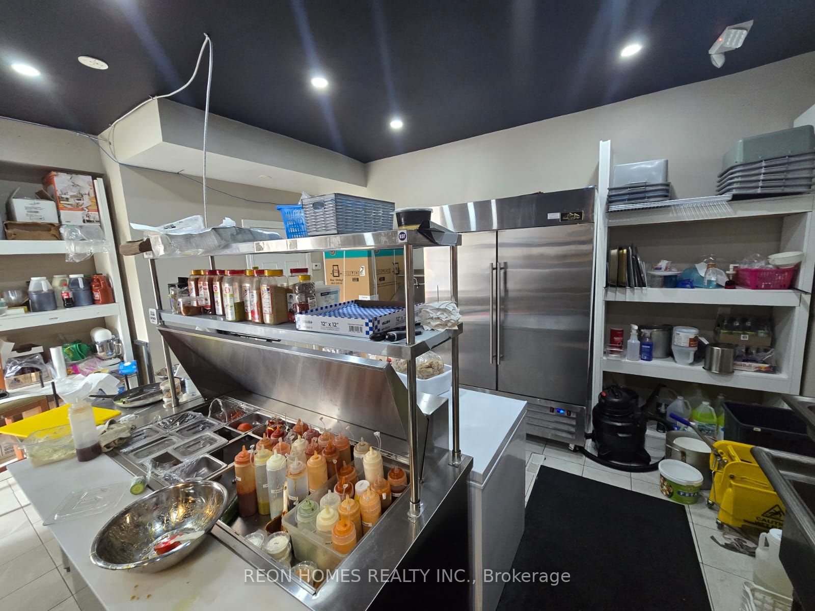 Additional image 6 of 675 The Queensway N/a, Toronto, ON, M8Y 1K8