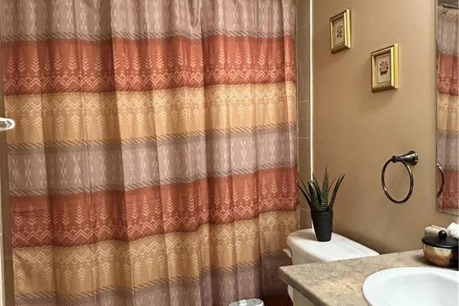 Additional image 19 of 252 Berry Street