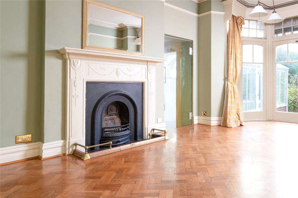 Additional image 21 of London Road, St. Albans, Hertfordshire