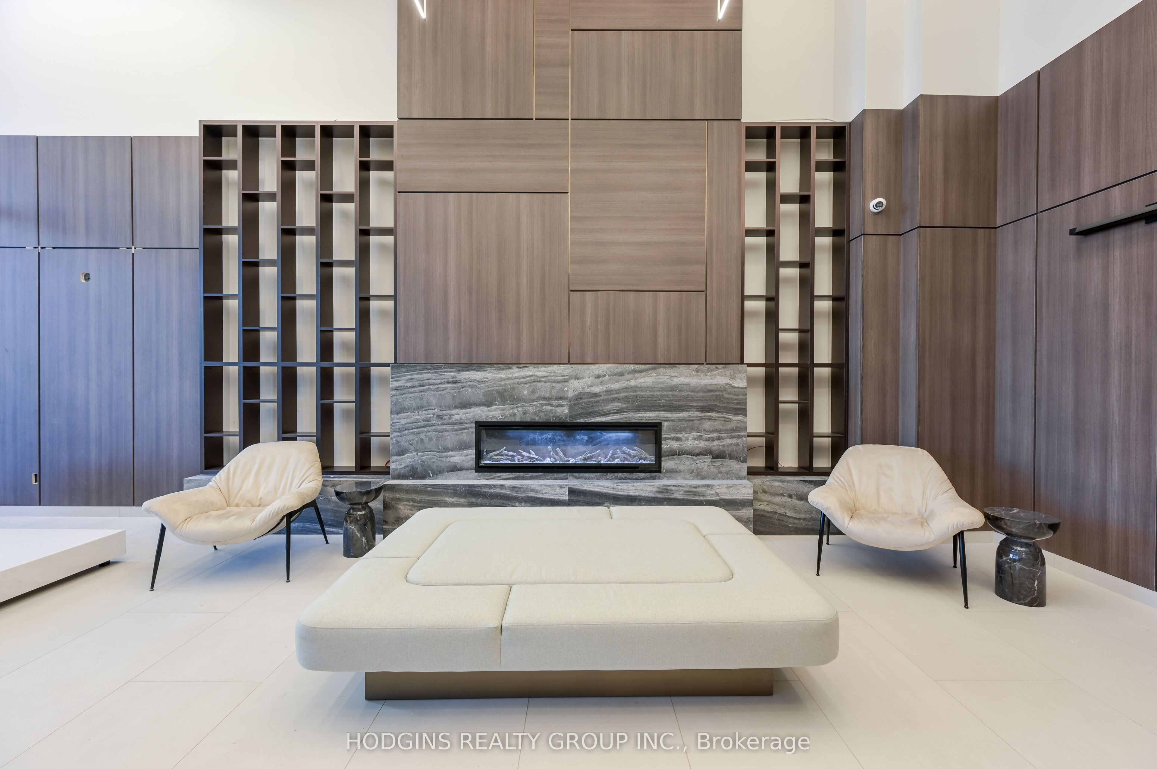 Additional image 2 of 1711-1035 Southdown Road, Mississauga, ON, L5J 0A2